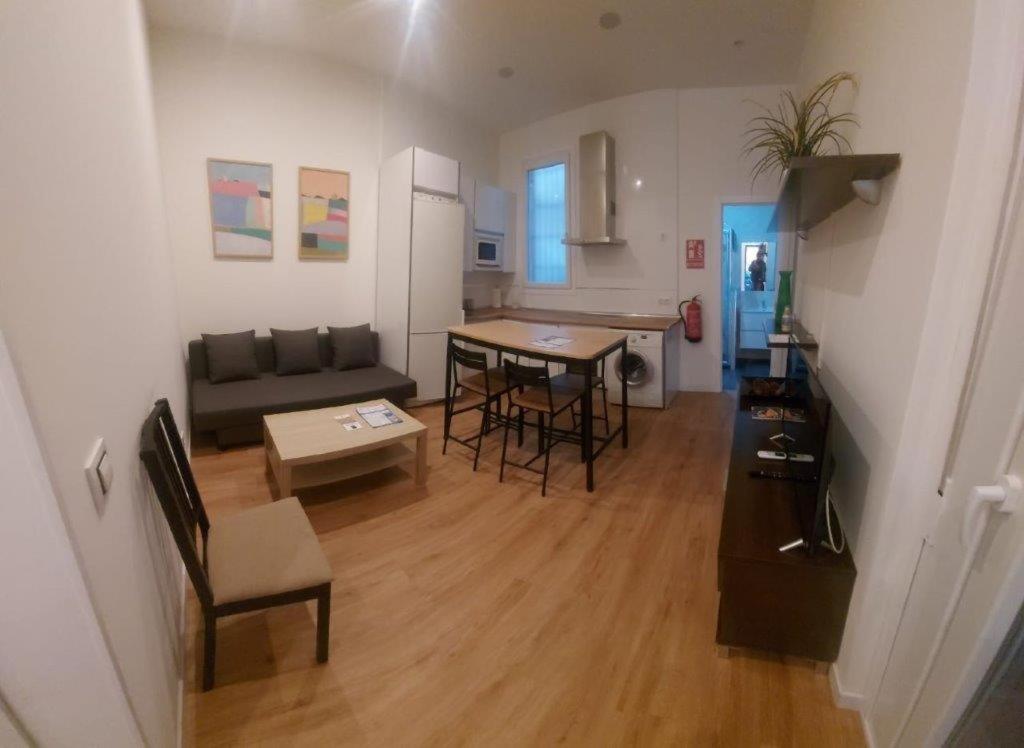 Apartamento Roco Мадрид Екстериор снимка
