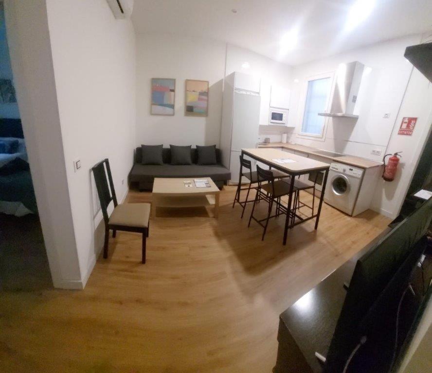 Apartamento Roco Мадрид Екстериор снимка